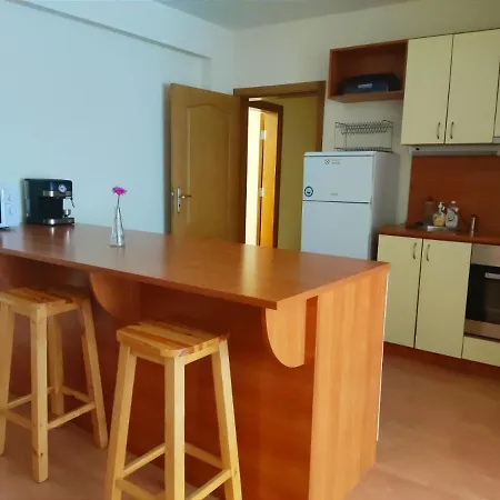 Two Bedroom In Eagle Rock Mountain דירה בלי איסקור