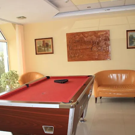 Two Bedroom In Eagle Rock Mountain דירה בלי איסקור