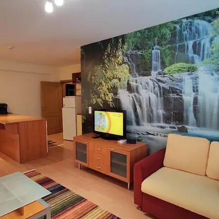 Two Bedroom In Eagle Rock Mountain *