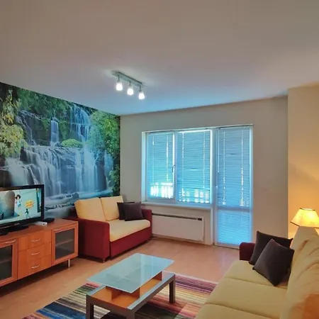 Two Bedroom In Eagle Rock Mountain * בלי איסקור