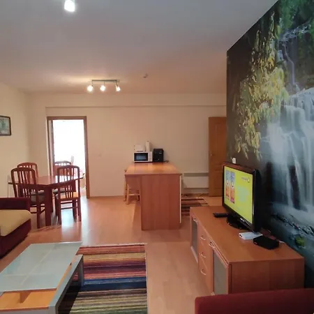 Two Bedroom In Eagle Rock Mountain דירה