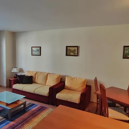 Two Bedroom In Eagle Rock Mountain דירה בלי איסקור